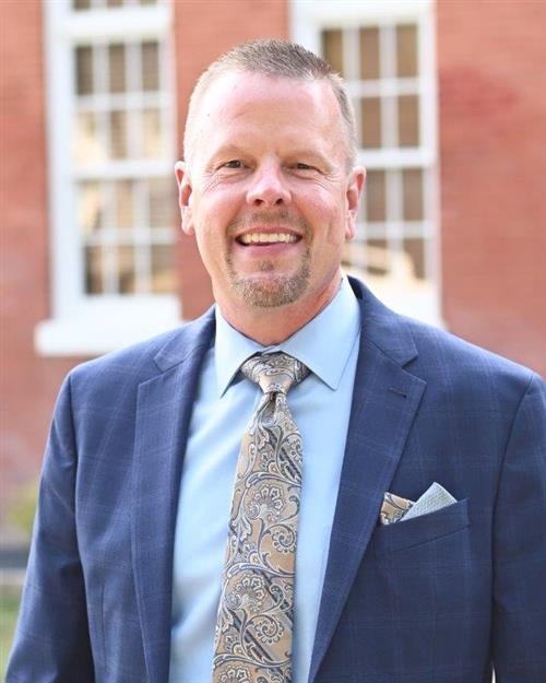 Dr. Jerry Hollingsworth, lone finalist for EMS ISD Superintendent of Schools